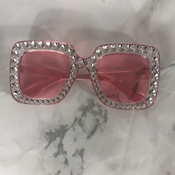 NEW Large crystal like pink square sunglasses - Picture 4 of 5